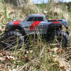 Radiostyrd 12 km/h Monstertruck Bil Disguiser 2,4 Ghz