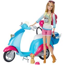 Barbie With Scooter Mer information kommer snart.