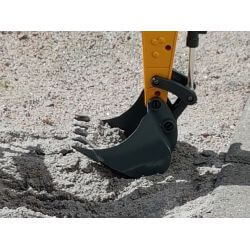 Radiostyrd Liebherr grävmaskin R936 med rivningsset Jamara 1:20