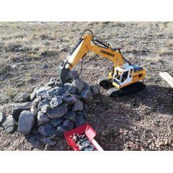 Radiostyrd Liebherr grävmaskin R936 Jamara med rivningsset 1:20 - 2,4 Ghz