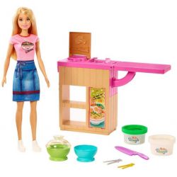 Barbiedocka med nudelbar lekset GHK43