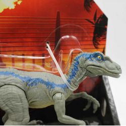 Jurassic World Velociraptor Blue Dinosaurie Savage Strike 20 cm