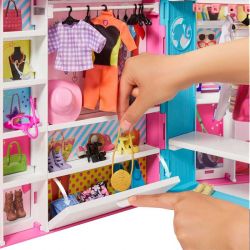 Barbie Fashionistas Ultimate Closet GBK12