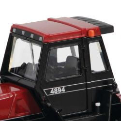 Britains International 4894 Leksakstraktor 1:32