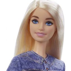 Barbie Core Malibu Docka