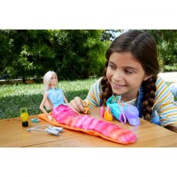 Barbie Camping Docka med tillbehör