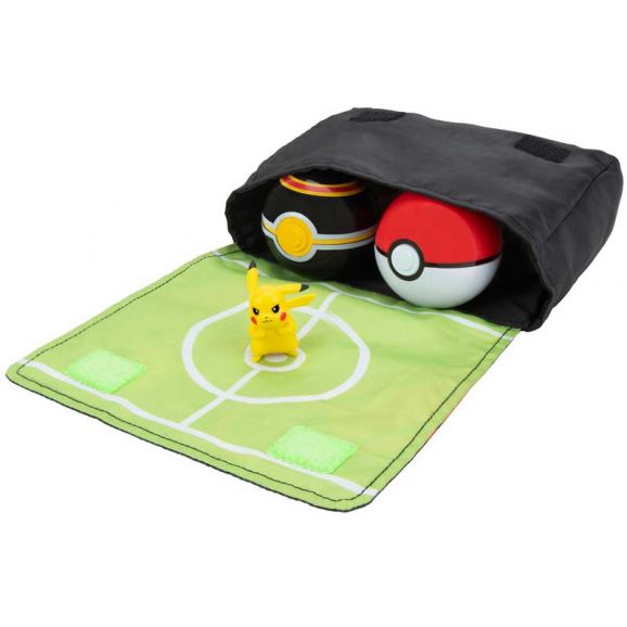 Pokemon Pikachu Med Luxury Ball Och Poke Ball Clip N Go Bandolier Set