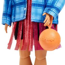 Barbie Extra Docka med katt Basketball Jersey Klänning
