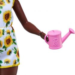 Barbie Docka med trädgårdset och kanin